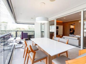 8aef97b3-af38-44b9-becd-c5ab20561b0c · Versátil apartamento para venda em Barra Funda com 4 quartos, sendo 1 suíte, 160m²