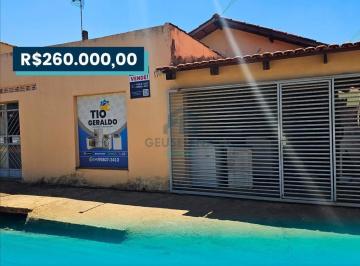 Casa · 148m² · VENDE-SE CASA EM LOCALIZACAO EXCELENTE!!