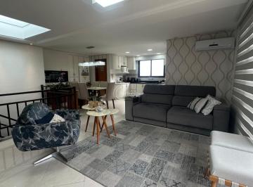 Casa · 150m² · 3 Quartos · 3 Vagas ·
Venda - Coberturas - 3 dormitórios - Petrópolis - Caxias do Sul - RS