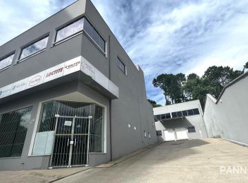 Comercial · 750m² · 10 Vagas · Galpão para alugar, 750 m² por R$ 20.000/mês - Vila Nova - Blumenau/SC