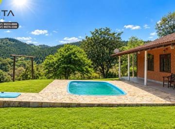 332a0c6b241332db416b09e9a1090b22fb6eba82 · Sítio com 3 dormitórios à venda, 1482 m² por R$ 650.000,00 - Alto Cedros - Rio dos Cedros/SC