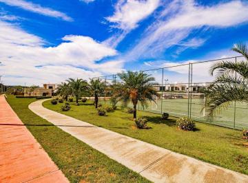 e35d49cbe44fde7abd6729f898e16eba62568169 · Terreno à venda no Condomínio Jardim Versailles em Uberlândia