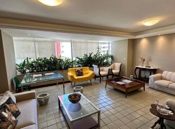 Apartamento de 4 quartos, Salvador · Apartamento a venda na Graça com 4 quartos reformado e nascente 