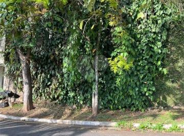 Casa · 370m² · Condomínio à venda em Jardim vitória régia - SP