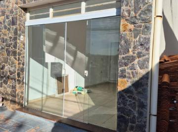 Comercial · 35m² · Sala comercial no centro da cidade próximo do Fórum.