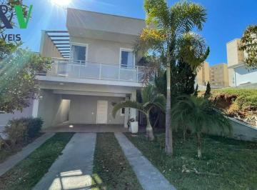 Casa · 230m² · 4 Quartos · 2 Vagas · Lindo sobrado à venda no condomínio Via Castelli