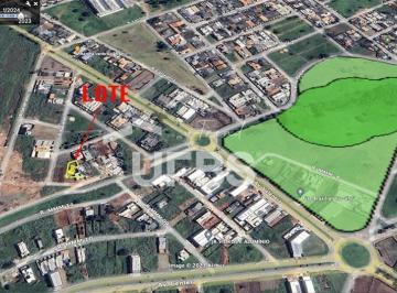Terreno · 360m² · Lote em excelente localização no Setor Três Marias