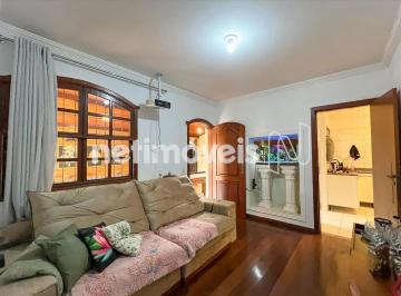 Casa · 227m² · 3 Quartos · 2 Vagas · Linda casa em estilo colonial