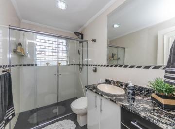 67958bbf-ea54-4361-8488-a70103bb2cc3 · Versátil casa para venda em Imirim com 2 quartos, sendo 1 suíte, 219m²