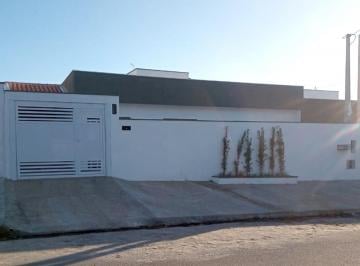 8da2396c-91bb-460c-8bc7-cca6aa2e7286 · Casa para venda em Jardim São Fernando com 2 quartos, sendo 2 suítes, 80m²