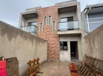 bd5a36db578a6d693a69ae5a02f239794582ca7b · Sobrado com 3 dormitórios à venda, 102 m² por R$ 549.000,00 - Fazendinha - Curitiba/PR