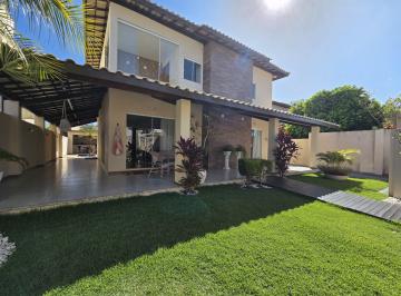 Casa de 5 quartos, Lauro de Freitas · Casa dentro de Vilas do Atlântico com energia solar!!