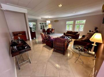 Casa · 446m² · 4 Quartos · 5 Vagas · Casa com 4 dormitórios à venda, 446 m² por R$ 3.200.000,00 - Chácara Malota - Jundiaí/SP