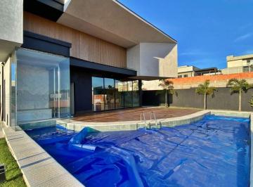 Casa · 275m² · 3 Quartos · 6 Vagas · Casa para VENDA localizada no condomínio SETE LAGOS, na cidade de Itatiba/SP.