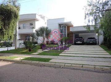 Casa · 224m² · 3 Quartos · 4 Vagas · Casa com 3 dormitórios à venda, 224 m² por R$ 2.190.000,00 - Medeiros - Jundiaí/SP