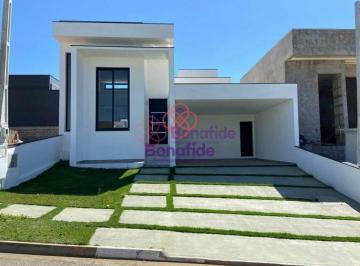 Casa · 242m² · 4 Quartos · 4 Vagas · Casa para VENDA localizada no condomínio PHYTUS, em Cabreúva/SP.
