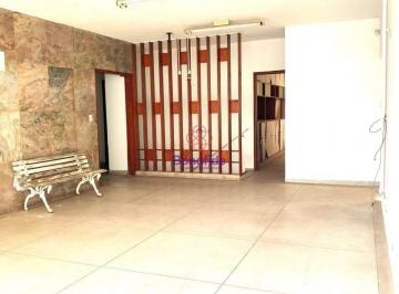 Casa · 382m² · 4 Quartos · 3 Vagas · Casa comercial para LOCAÇÃO localizado no bairro CENTRO em Jundiaí/SP.
