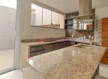 Casa · 272m² · 2 Quartos · 3 Vagas · Casa com 2 dormitórios à venda, 272 m² por R$ 850.000,00 - Santo Antônio - Jundiaí/SP