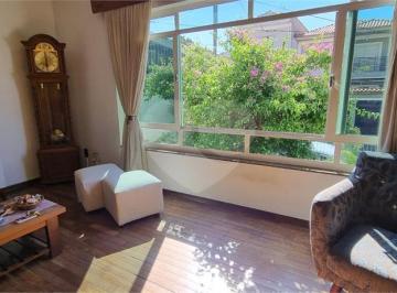 Casa · 250m² · 3 Quartos · 5 Vagas · Sobrado com 3 quartos à venda em Imirim - SP