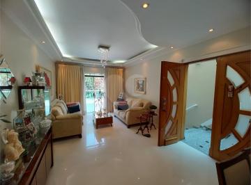 Casa · 230m² · 3 Quartos · 5 Vagas · Sobrado com 3 quartos à venda em Jardim pinheiros - SP