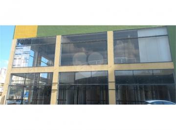 Comercial · 1950m² · 50 Vagas · Galpão à venda em Santana - SP