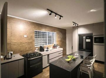 Casa · 169m² · 4 Quartos · 2 Vagas · Sobrado com 4 quartos à venda em Tremembé - SP