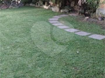 Casa · 200m² · 3 Quartos · 2 Vagas · Sobrado com 3 quartos à venda em Jardim itacolomi - SP