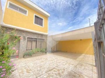 Casa · 247m² · 3 Quartos · 8 Vagas · Sobrado com 3 quartos à venda em Vila Palmeiras - SP