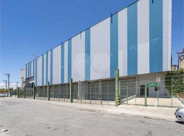 Comercial · 7000m² · 57 Vagas · Galpão à venda em Jaguaré - SP