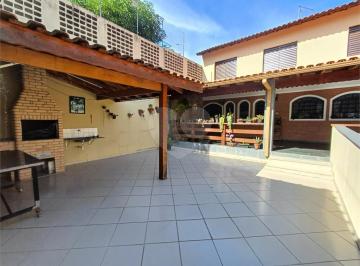 Casa · 250m² · 3 Quartos · 10 Vagas · Casa com 3 quartos à venda em Vila isolina mazzei - SP
