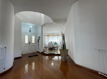 Casa · 239m² · 4 Quartos · 3 Vagas · Condomínio com 4 quartos à venda em Jardim itatinga - SP