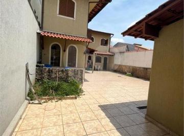 Casa · 200m² · 3 Quartos · Sobrado com 3 quartos à venda em Jardim aricanduva - SP