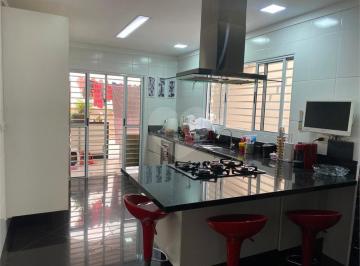 Casa · 250m² · 3 Quartos · 3 Vagas · Sobrado com 3 quartos à venda em Vila ester (zona norte) - SP