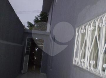 Casa de 3 quartos, São Paulo · Casa com 3 quartos à venda em Jardim cidália - SP
