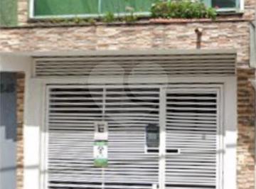 Casa · 92m² · 2 Quartos · 1 Vaga · Casa com 2 quartos à venda em Vila guedes - SP