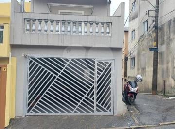 Casa · 210m² · 3 Quartos · 3 Vagas · Casa com 3 quartos à venda em Vila gustavo - SP