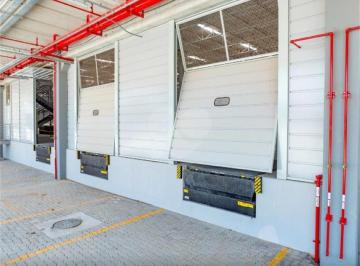 Comercial · 1539m² · 10 Vagas · Galpão à venda em Batistini - SP