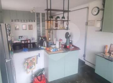 Casa · 197m² · 2 Quartos · 2 Vagas · Sobrado com 2 quartos à venda em Vila Rosa - SP