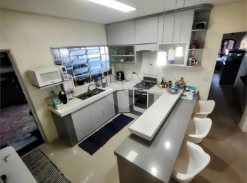 Casa · 201m² · 2 Quartos · 3 Vagas · Casa térrea com 2 quartos à venda em Vila jaguara - SP