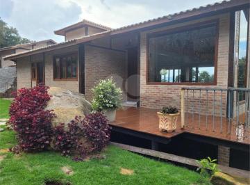 Casa · 200m² · 2 Quartos · 3 Vagas · Casa com 2 quartos à venda em Roseira - SP