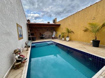Casa · 245m² · 4 Quartos · Sobrado com 4 quartos à venda em Tremembé - SP