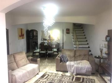 Casa · 215m² · 3 Quartos · 6 Vagas · Sobrado com 3 quartos à venda em Jardim avelino - SP
