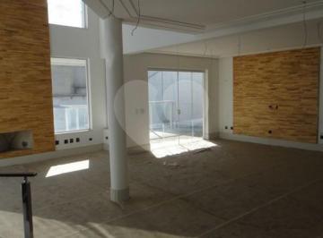 Casa · 515m² · 3 Quartos · 6 Vagas · Condomínio com 3 quartos à venda em Vila albertina - SP