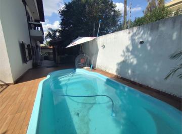 Casa · 200m² · 3 Quartos · 2 Vagas · Sobrado com 3 quartos à venda em Tremembé - SP