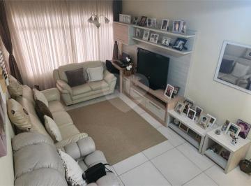 Casa · 250m² · 2 Quartos · 2 Vagas · Casa com 2 quartos à venda em Chácara são joão - SP