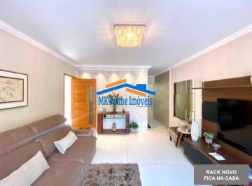 Casa · 180m² · 3 Quartos · 4 Vagas · Sobrado com à Venda 180 m², 3 Quartos e 3 banheiros, 4 vagas - Osasco