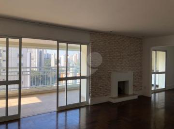 Apartamento · 248m² · 3 Quartos · 4 Vagas · Apartamento com 3 quartos à venda em Vila suzana - SP