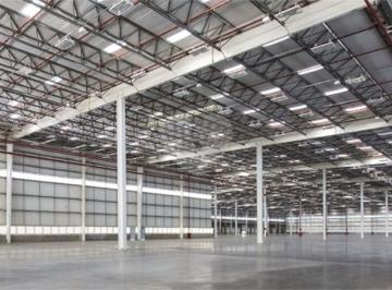 Comercial · 7500m² · Galpão à venda em Jardim estefânia - SP