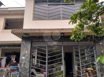 Casa · 200m² · 4 Quartos · Sobrado com 4 quartos à venda em Vila liviero - SP