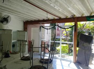 Casa · 380m² · 2 Quartos · 4 Vagas · Casa térrea com 2 quartos à venda em Vila mazzei - SP